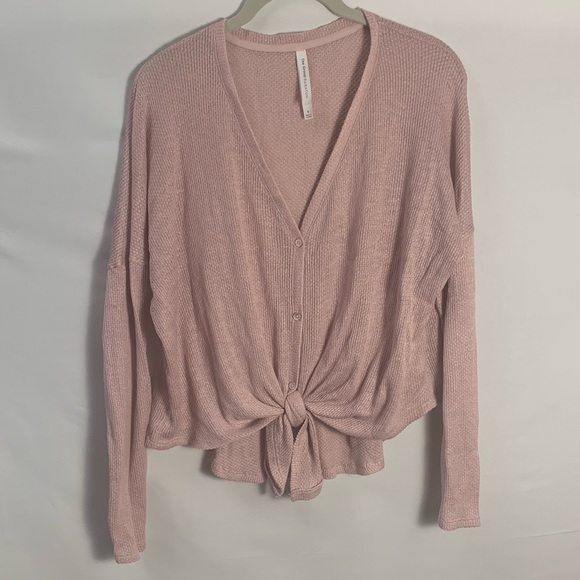 Aritzia Babaton Tie Up Long Sleeve Tee - Picture 4 of 11